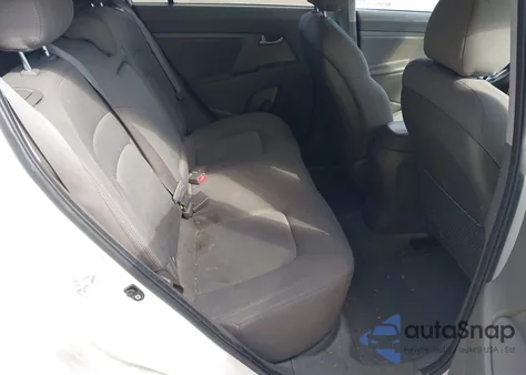 2011 Kia Sportage Lx z USA, uszkodzony, nr VIN KNDPBCA20B7075169